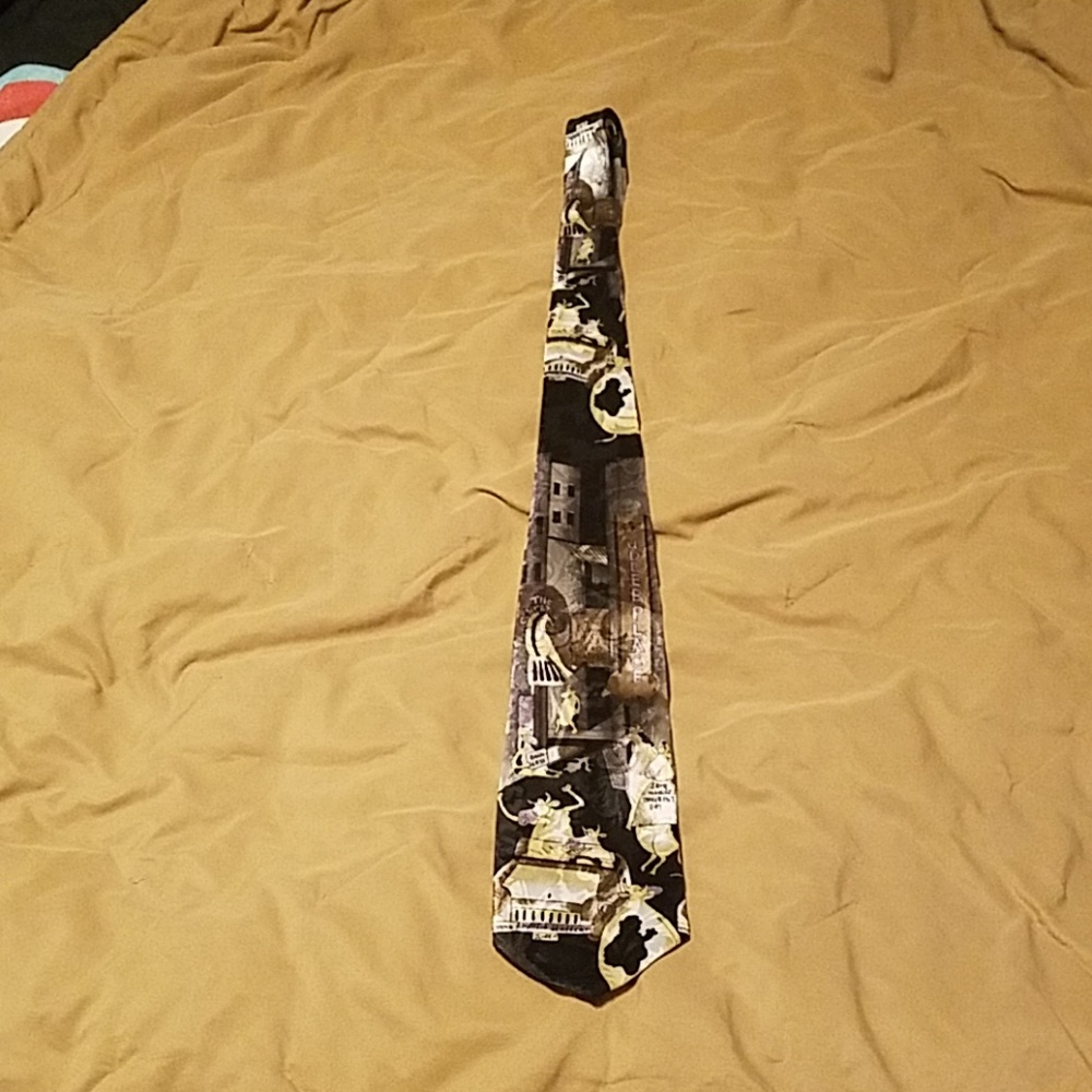 Dino Romero Tie